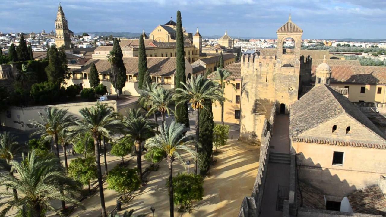 Апартаменты El Balcon De La Mezquita Кордова Экстерьер фото